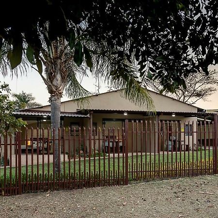 Kiyala Guest Farm Hotell Mbombela Exteriör bild
